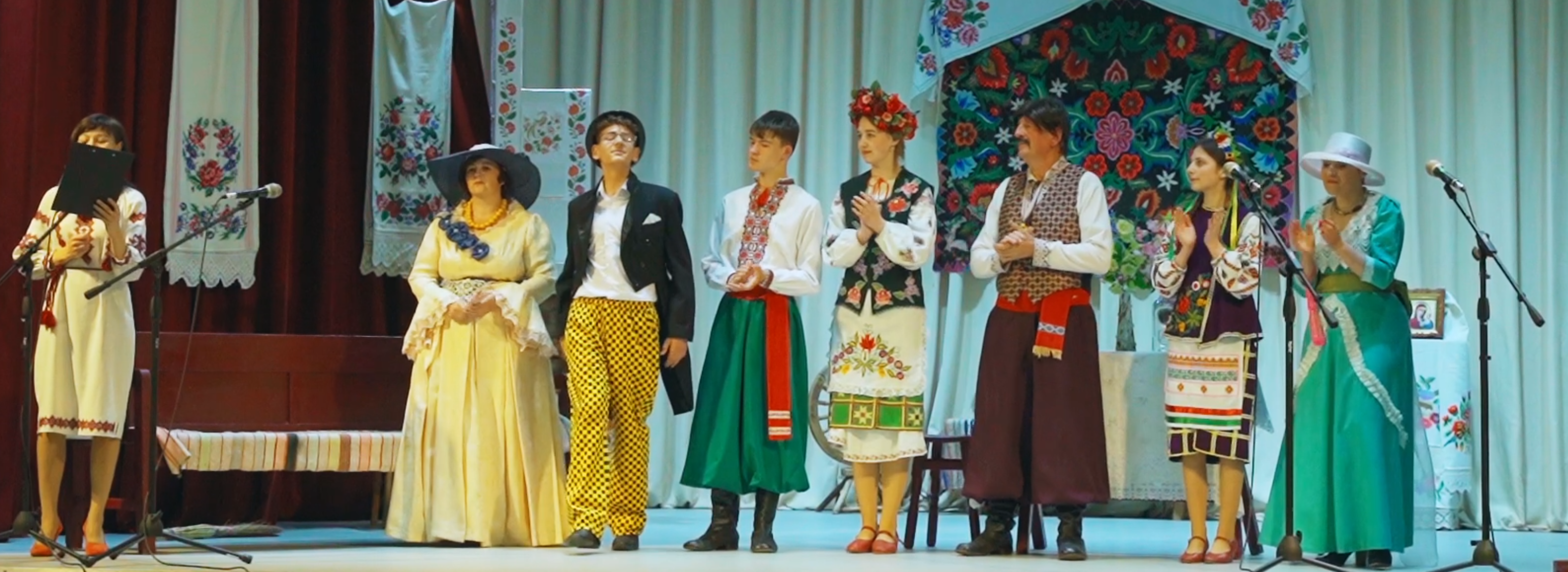 Вистава “По-модньому”